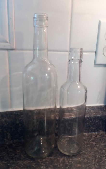 Photo of half-size wine bottle (Britannia) #1