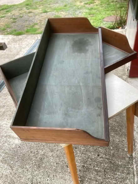 Photo of free 2 wooden trays (Dorstone HR3) #1