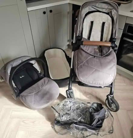 Photo of free Travel system silver cross (DE556GB) #2