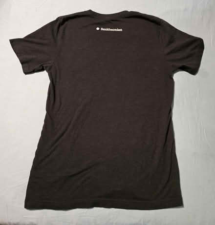 Photo of free Natl Museum of American History Tee (West 7th) #4