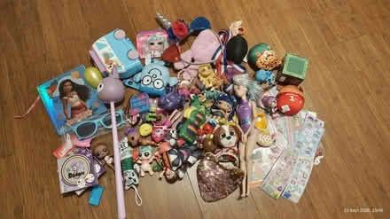 Photo of free Collection of random toys and bit (Northolt UB5 4TG) #1