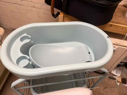 Photo of free Baby Bathtub with diaper change (Mapperley NG3) #2