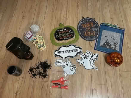 Photo of free Halloween decorations (Sunnyvale Community Center) #1