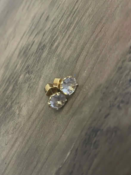 Photo of free Gold diamanté earrings (SW16) #1