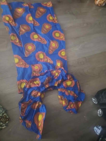 Photo of free Ladies dress size 10/12 (Harlesden NW10) #2