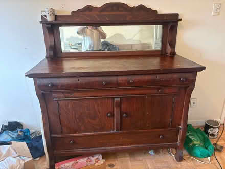Photo of free Dressers and cabinets and more (Brossard A SECTOR) #1