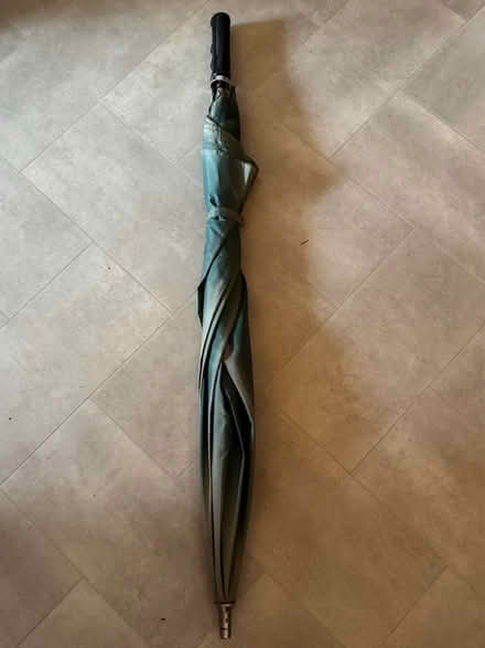 Photo of free Large green umbrella (Abbey Wood SE2) #1