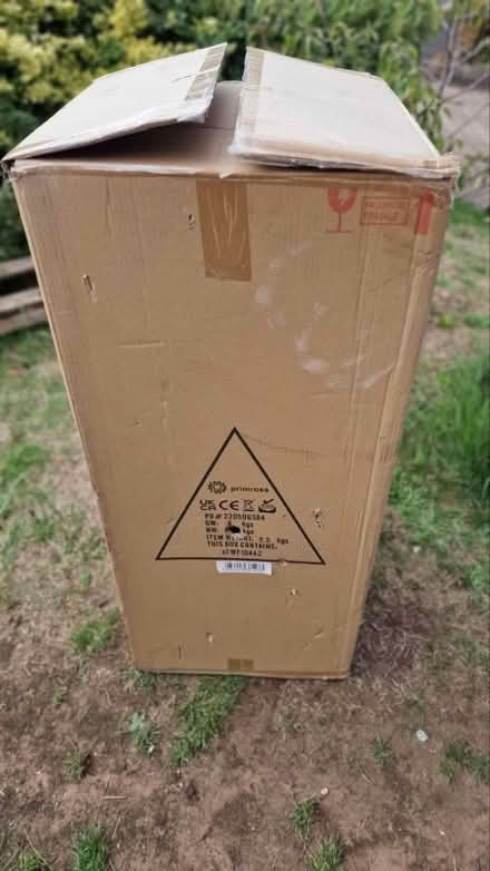 Photo of free Very large box (Bewdley DY12) #1