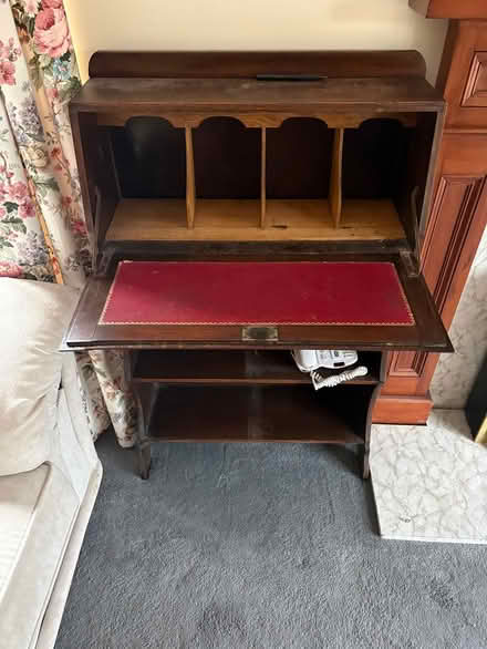 Photo of free Bureau (Ann CT7) #2