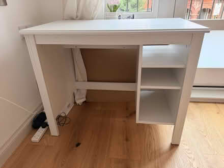 Photo of free Desk (Highbury N5) #2