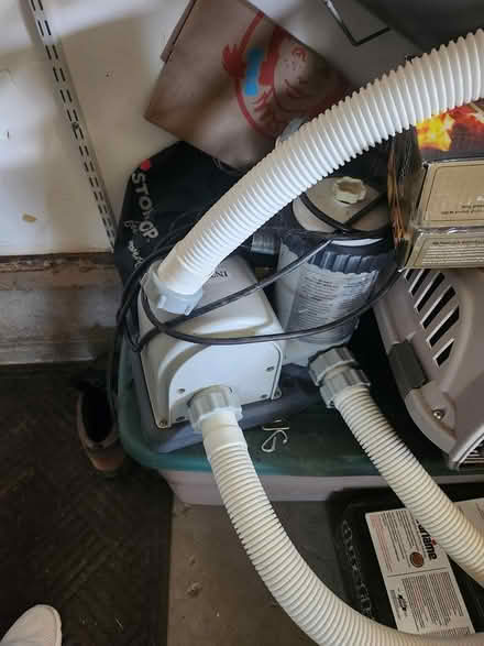 Photo of free Intex pump/filter and hoses (08822) #1