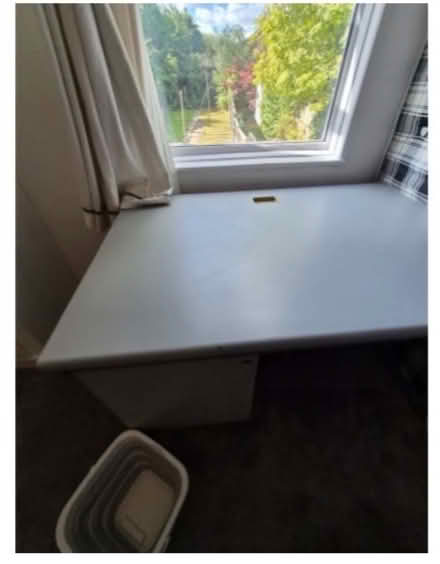 Photo of free Desk (Canterbury) #2