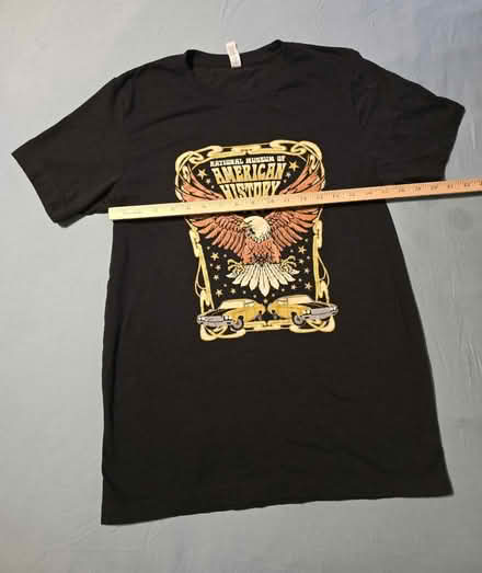 Photo of free Natl Museum of American History Tee (West 7th) #3