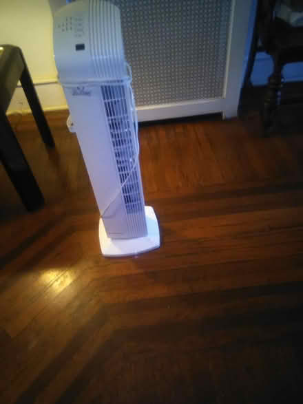 Photo of free Wind chaser tower fan (60th cedar ave 19143) #1