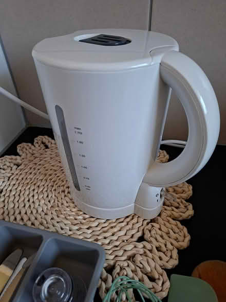 Photo of free Electric Kettle + Cutlery Utensils (Pascoe Vale) #1