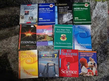 Photo of free various key stage revision guides (Tolworth KT5) #1