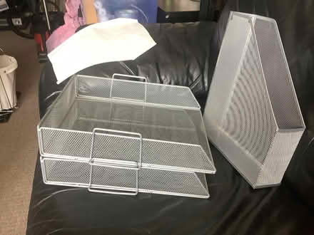 Photo of free Metal sorting tray with magazine rack (Leighton Buzzard LU7) #2
