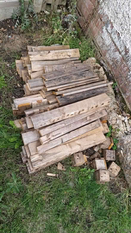 Photo of free Pieces of wood (Arlesey SG15) #2