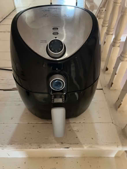 Photo of free Tower air fryer (St Margarets TW1) #1