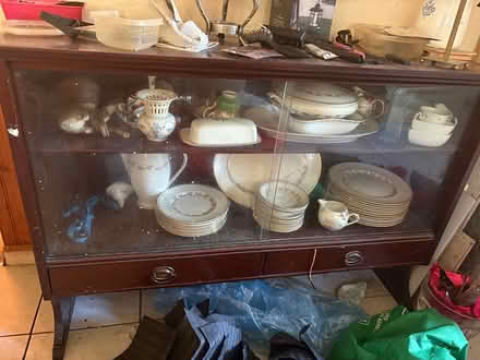 Photo of free Dressers and cabinets and more (Brossard A SECTOR) #3