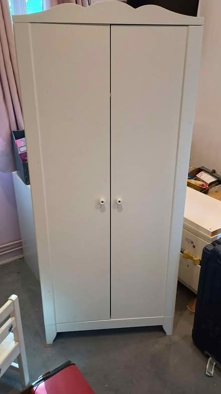 Photo of free Kids wardrobe (Sunbury on thames TW16) #1