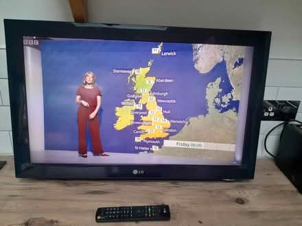 Photo of free LG 32 inch TV (Frampton Cotterell BS36) #1
