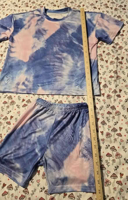 Photo of free Kid's Blue & Pink Tie-dye Set 5-6Y (West 7th) #2