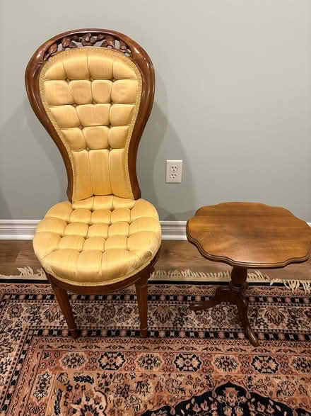 Photo of free Chair and small side table (Clarkson L5J 2X6) #1