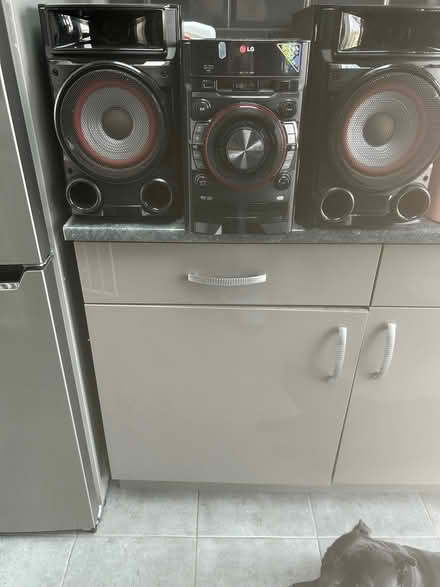 Photo of free LG CD player (Cold Harbour OX1) #2
