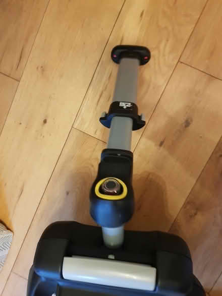 Photo of free Maxi- cosi Isofix (Harborne B17) #3