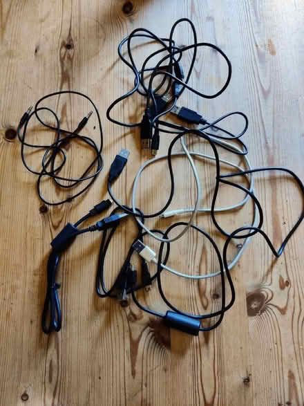 Photo of free Bunch of old USB cables (Moorlands LA1) #1