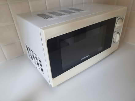 Photo of free Cookworks 700w Microwave (TW1 - Twickenham) #1