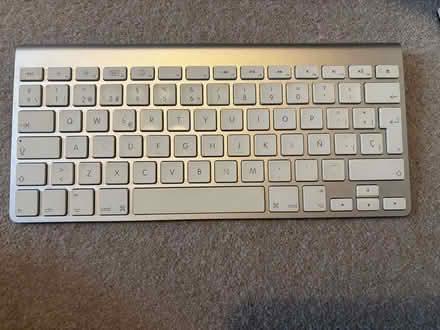 Photo of free Apple wireless keyboard 1 (Battersea SW11) #1