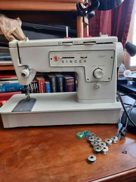 Photo of free Singer Sewing Machine (LaGrange NY) #2