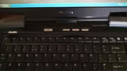 Photo of free Old Toshiba laptop running Windows XP (Headington OX3) #2