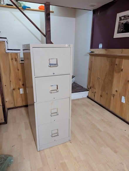 Photo of free Filing cab8net (Riverview) #2
