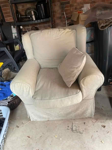 Photo of free Single chair (Edwalton, NG12) #1