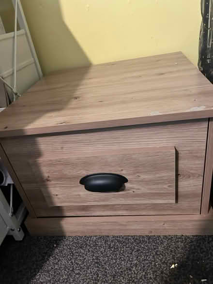 Photo of free Small table (Leeds LS12) #1