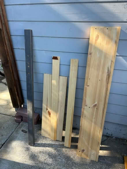 Photo of free Lots of wood scraps (Shoreline West Mountain View) #3