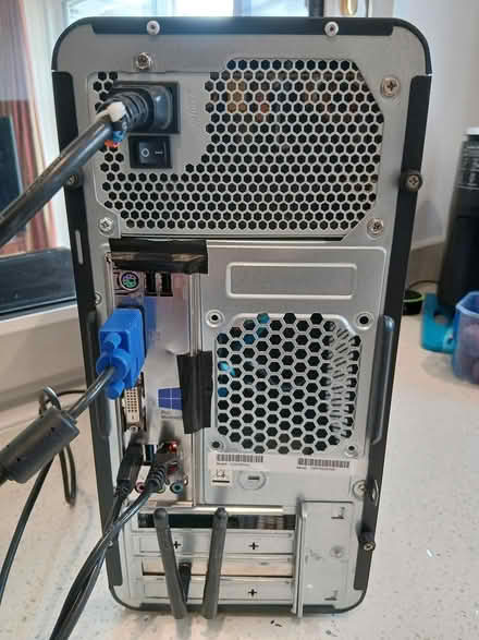 Photo of free ZOOSTORM W11 DESKTOP TOWER only (B90 shirley) #1