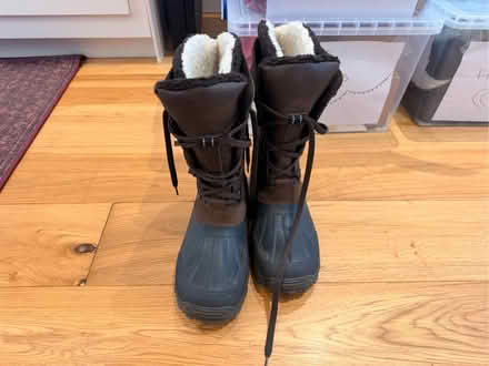 Photo of free Snow boots - men’s size 10-12 (Highbury N5) #1