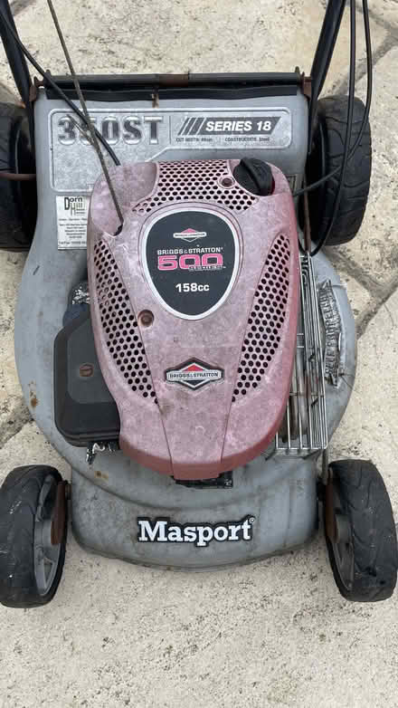 Photo of free Petrol lawnmower for refurb/parts (2 miles from Chipping Norton) #1