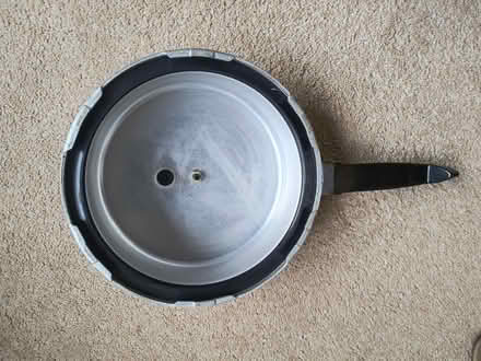 Photo of free Prestige Pressure Cooker (Sidford EX10) #4
