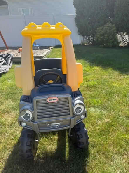 Photo of free Little tikes jeep (Haverhill ma) #1