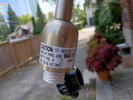 Photo of free Living room lamp (Yonge/Sheppard) #4