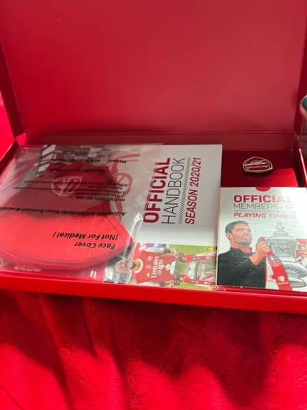 Photo of free Arsenal membership set (Battersea SW11) #2