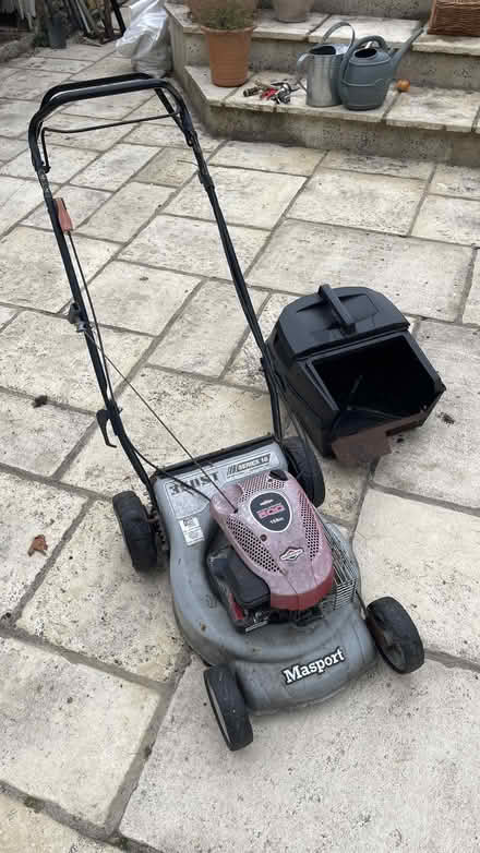 Photo of free Petrol lawnmower for refurb/parts (2 miles from Chipping Norton) #2
