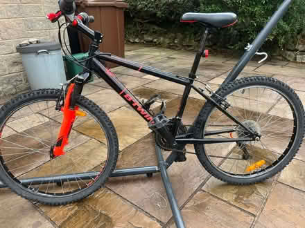 Photo of free BTWIN Rockrider 500 Kids Bike (Buxton Central SK17) #1