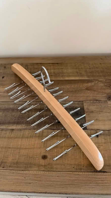 Photo of free Tie Hanger (Wickford/Runwell SS11) #1