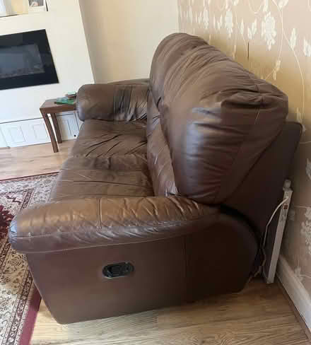 Photo of free 2 x Leather Sofas (Sidcup DA14) #3